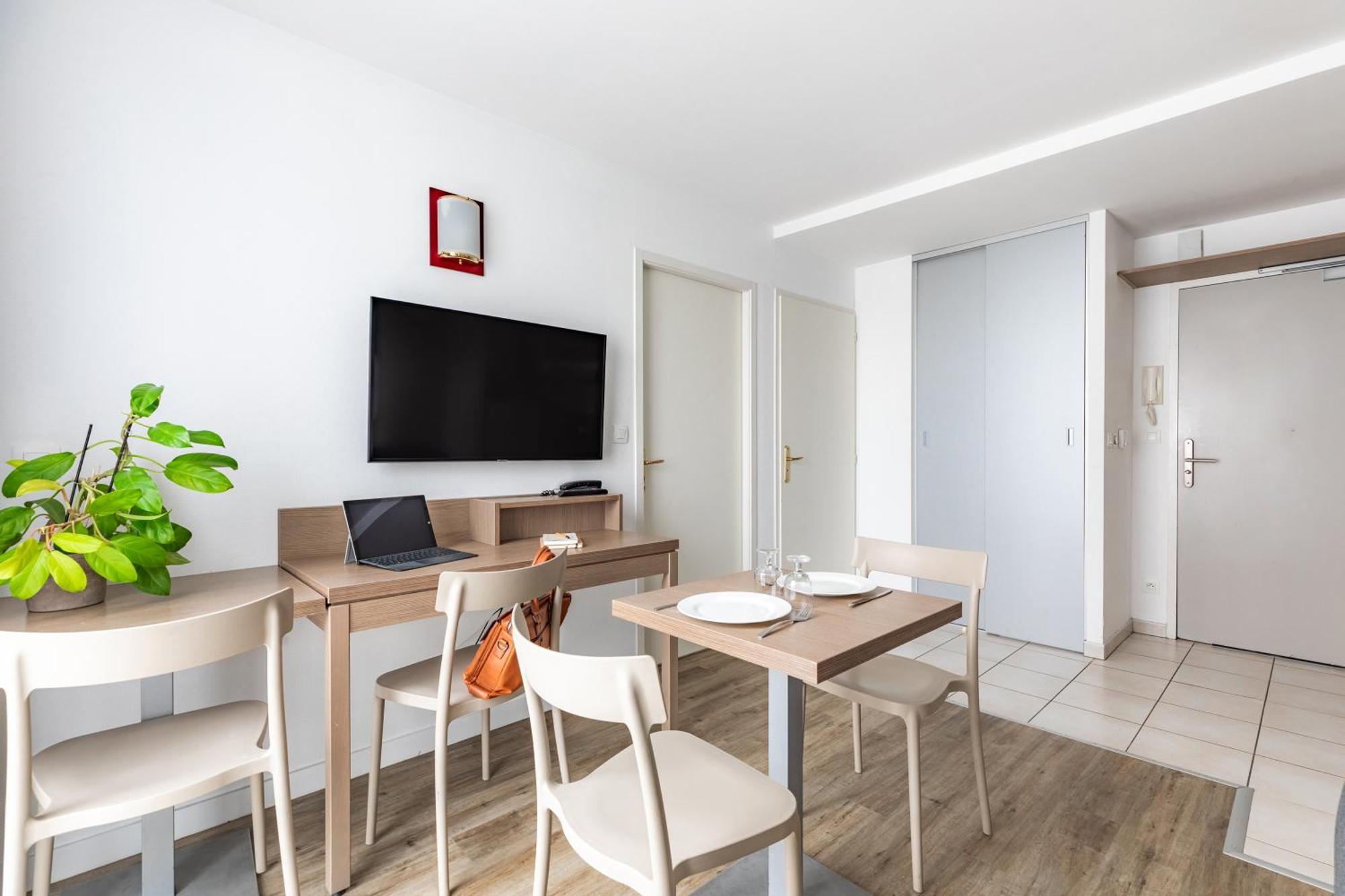 Appart'City Confort Le Mans Centre Экстерьер фото