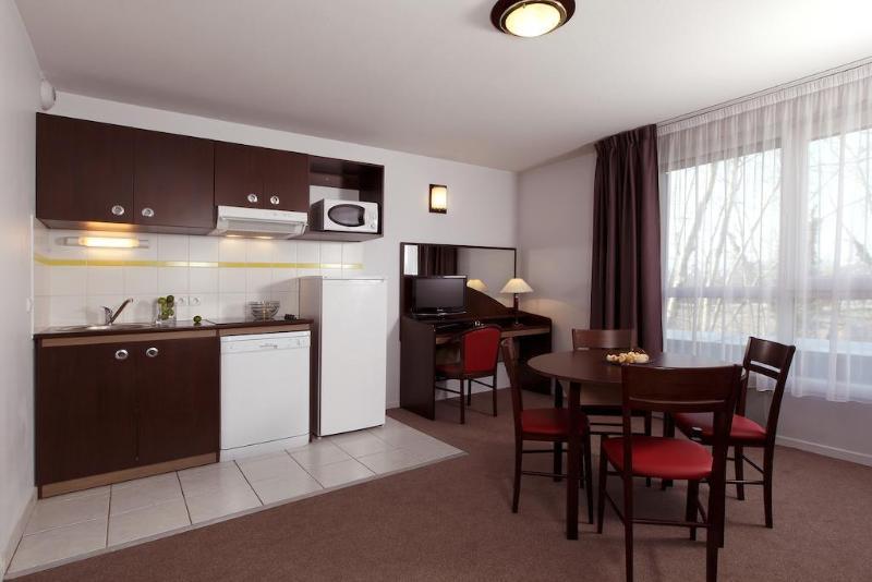 Appart'City Confort Le Mans Centre Экстерьер фото